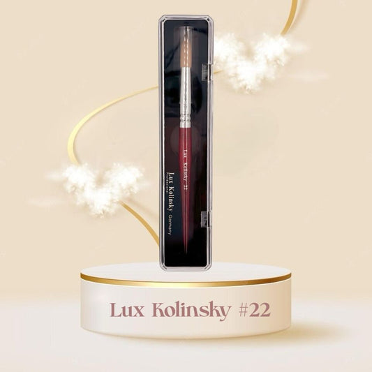 Lux Kolinsky │ Acrylic Nail Brush │ Size #22