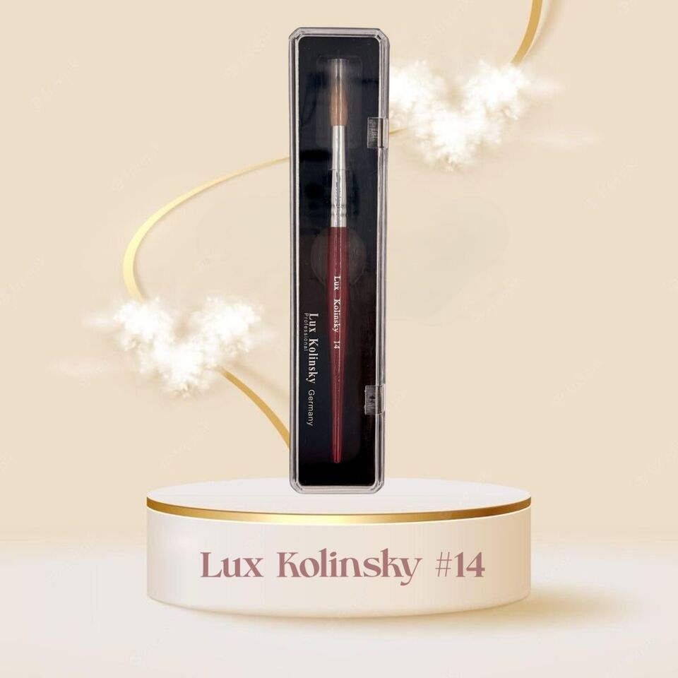 Lux Kolinsky │ Acrylic Nail Brush │ Size #14